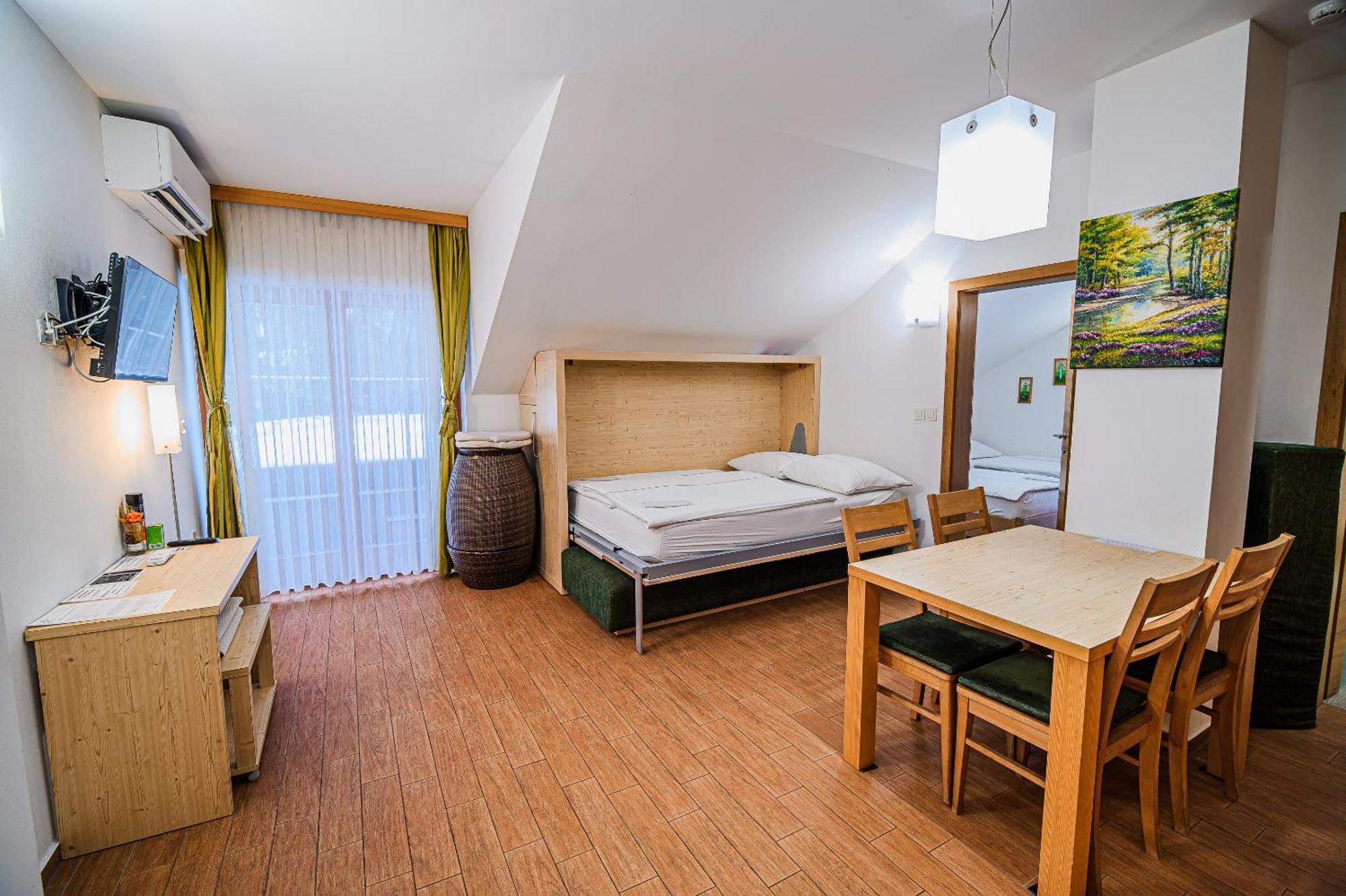 Apartments Maleric With Indoor Pool And Wellness Dragatuš Exterior foto